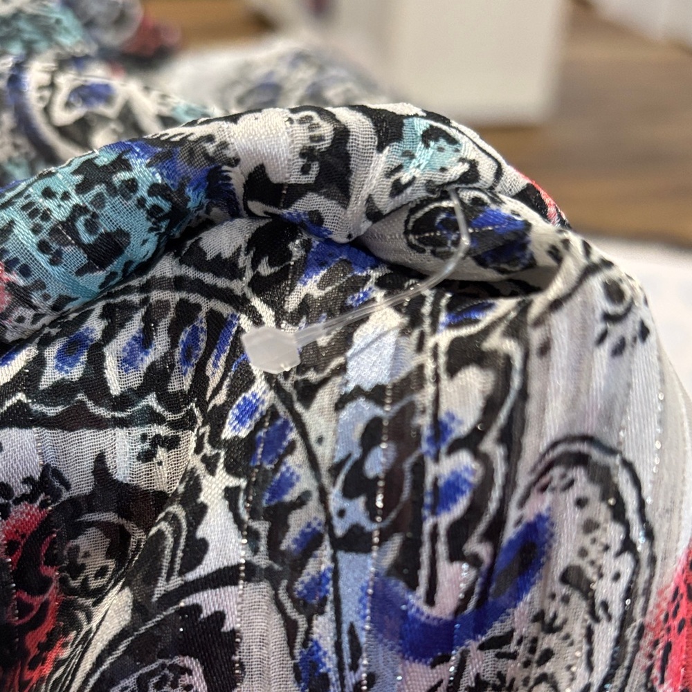 Paisley Print Long-Sleeve Peasant Button Down Top - White/Blue NWOT - Picture 9 of 9